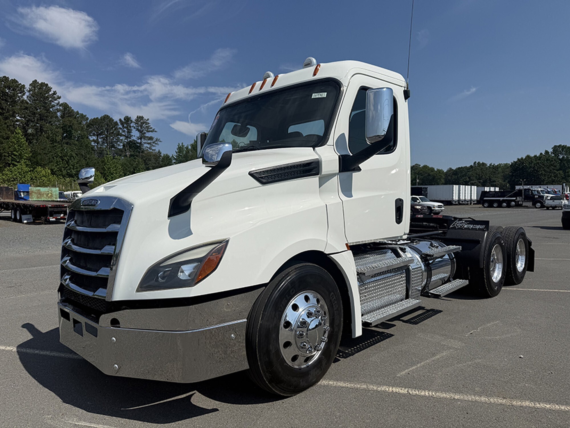 2020 FREIGHTLINER CASCADIA 126 in Chesapeake, VA