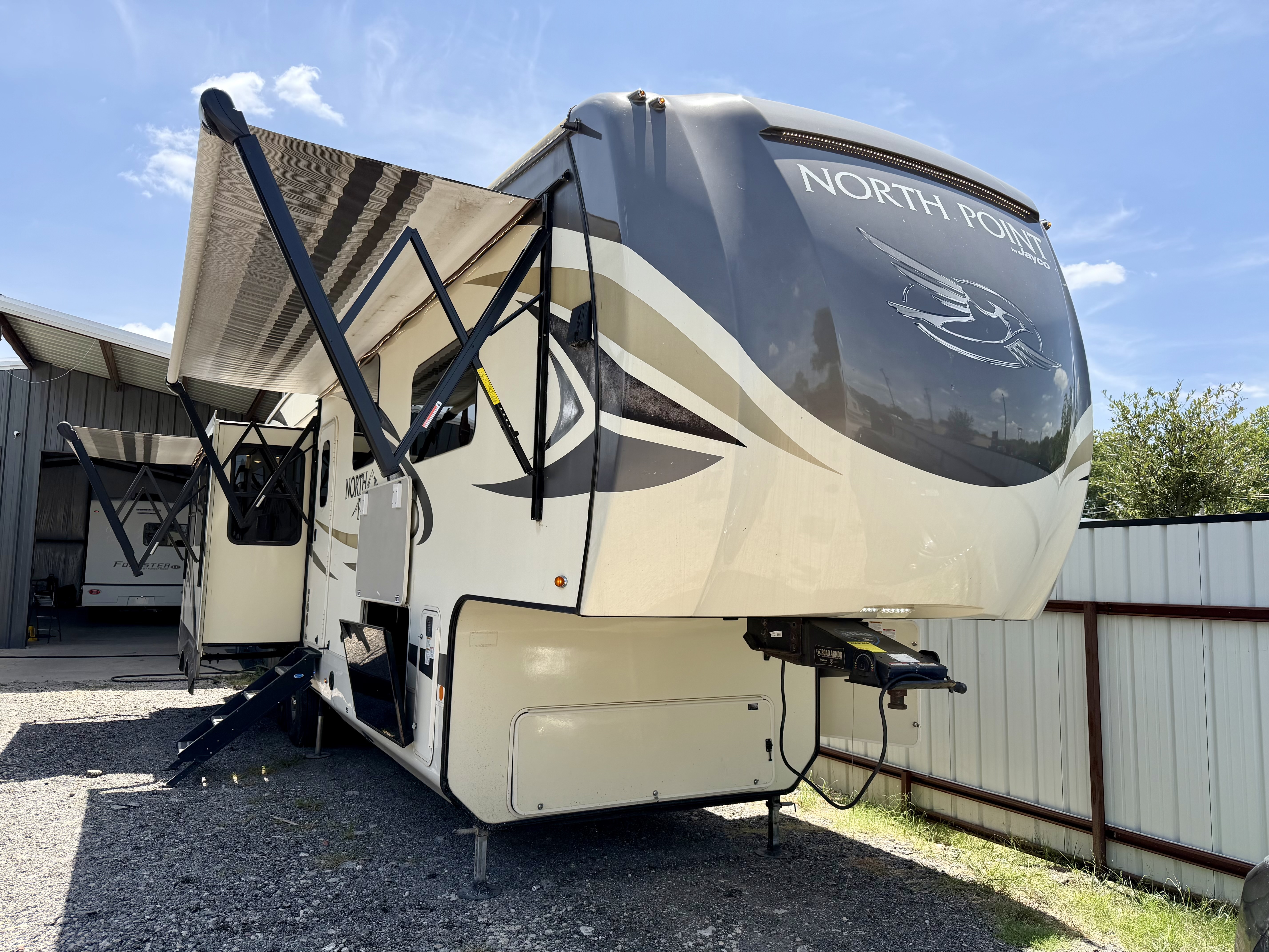 2019 Jayco NORTH POINT 315RLTS in red oak TX