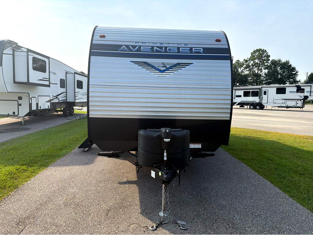 2022 Forest River Avenger 24BHS in grand bay AL