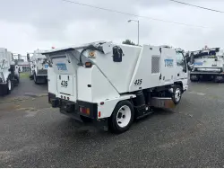 2006 ISUZU NQR