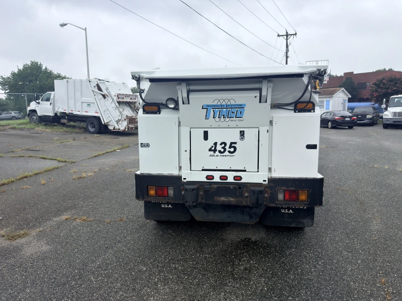 2006 ISUZU NQR
