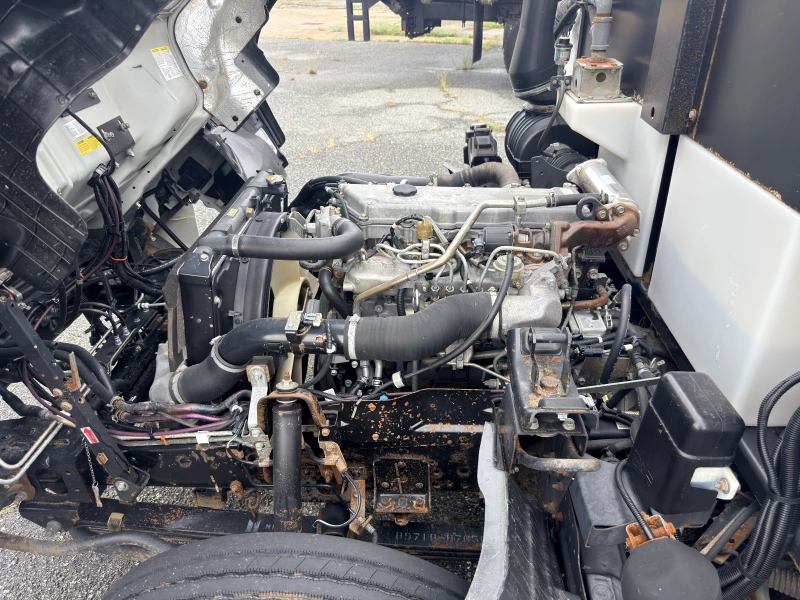2006 ISUZU NQR