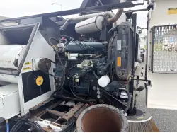 2006 ISUZU NQR