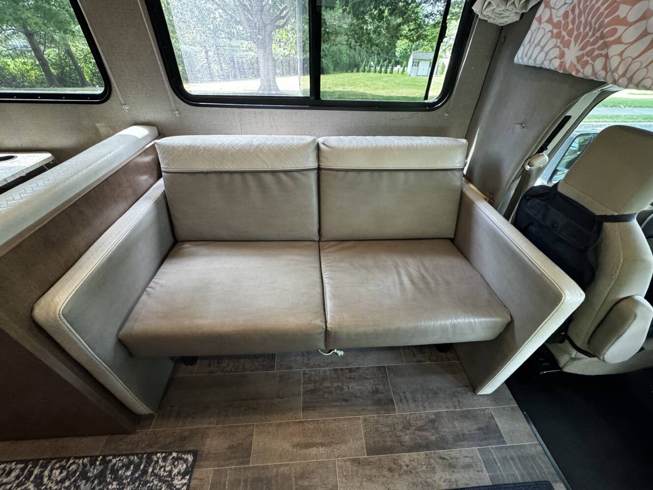 A photo of this 2019 Winnebago OUTLOOK 25J