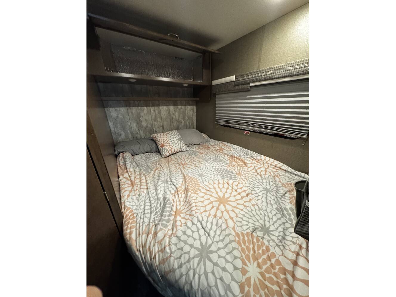 A photo of this 2019 Winnebago OUTLOOK 25J
