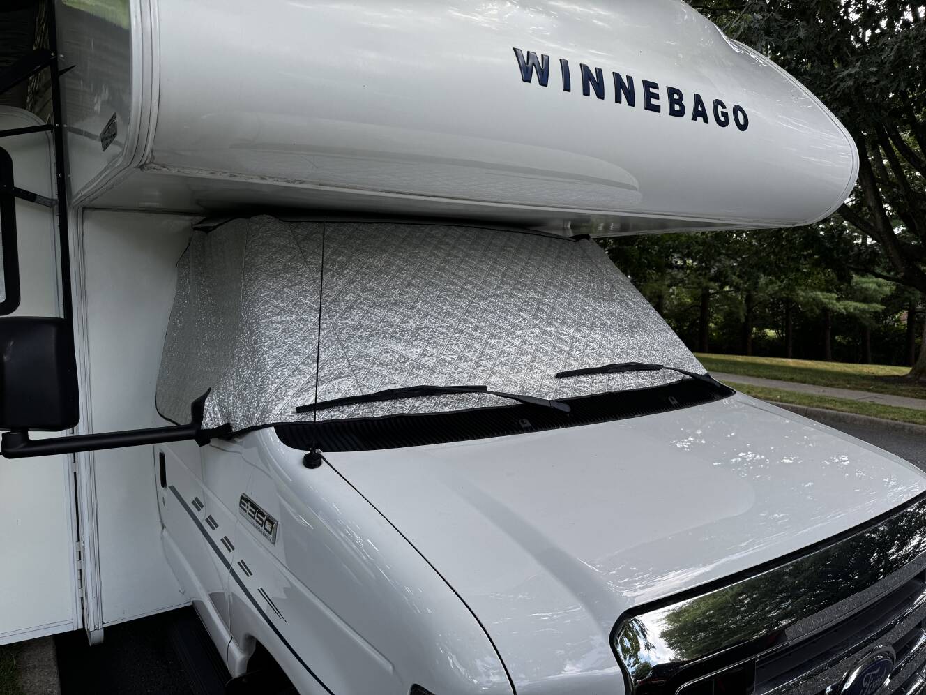 A photo of this 2019 Winnebago OUTLOOK 25J