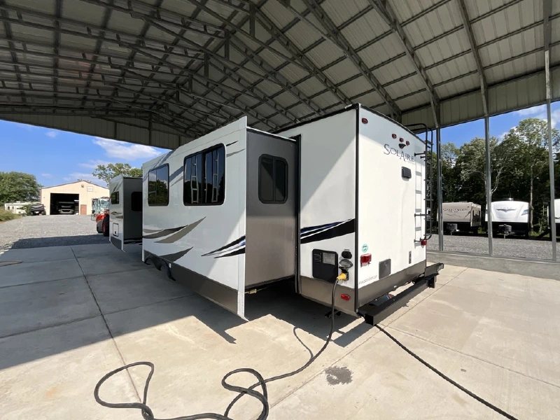 2018 PALOMINO SOLAIRE 304RKDS