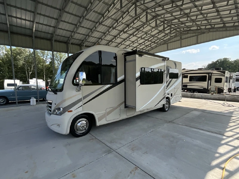 2017 THOR MOTOR COACH AXIS 24 1