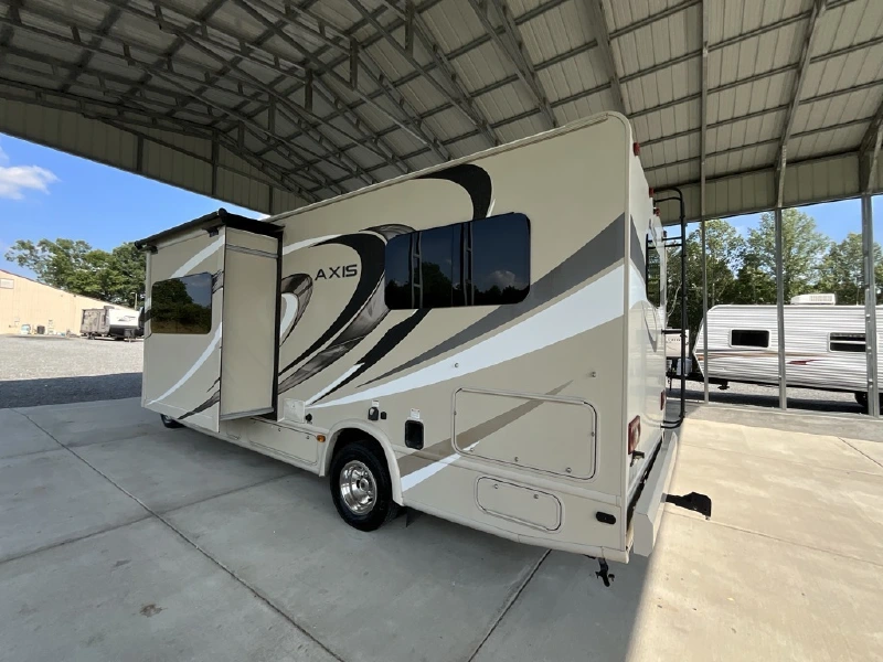 2017 THOR MOTOR COACH AXIS 24 1