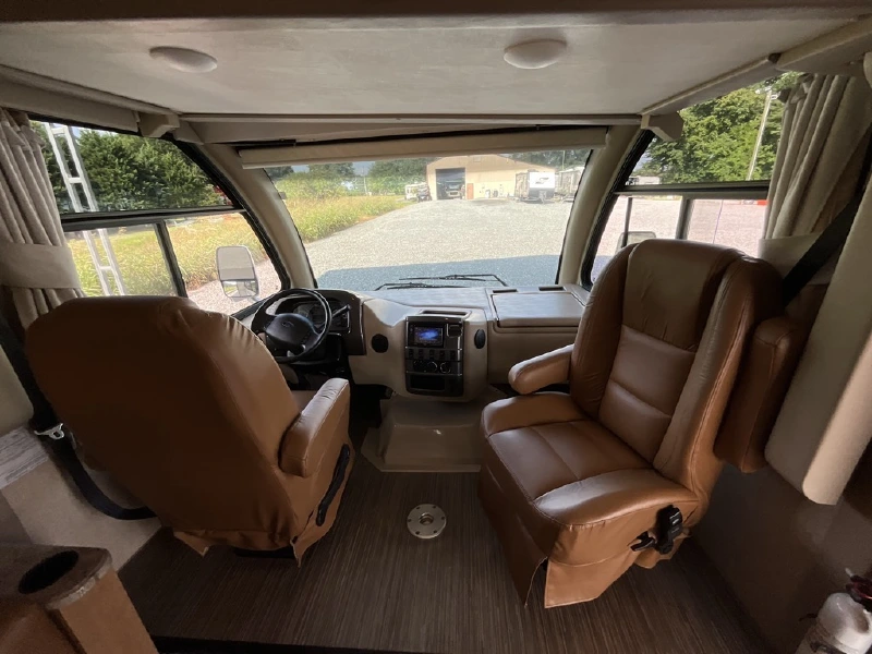 2017 THOR MOTOR COACH AXIS 24 1