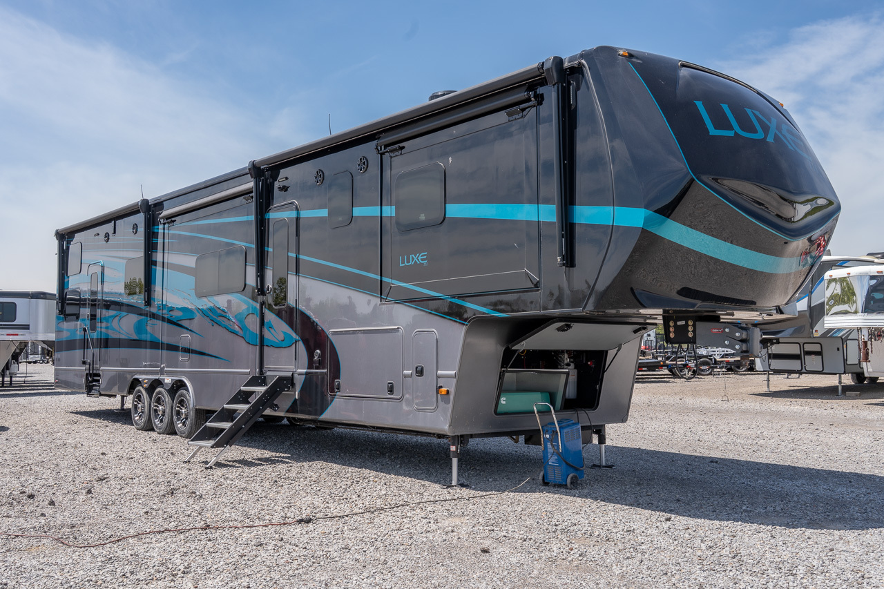 2024 Luxe 48FB TOYHAULER in north jackson OH