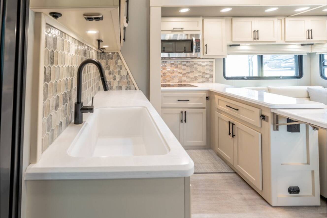 A photo of this 2024 Luxe 48FB TOYHAULER