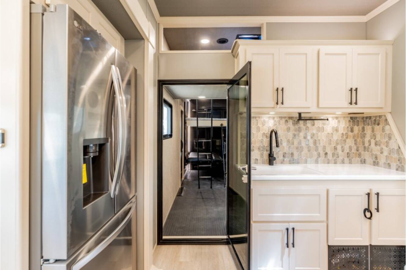 A photo of this 2024 Luxe 48FB TOYHAULER