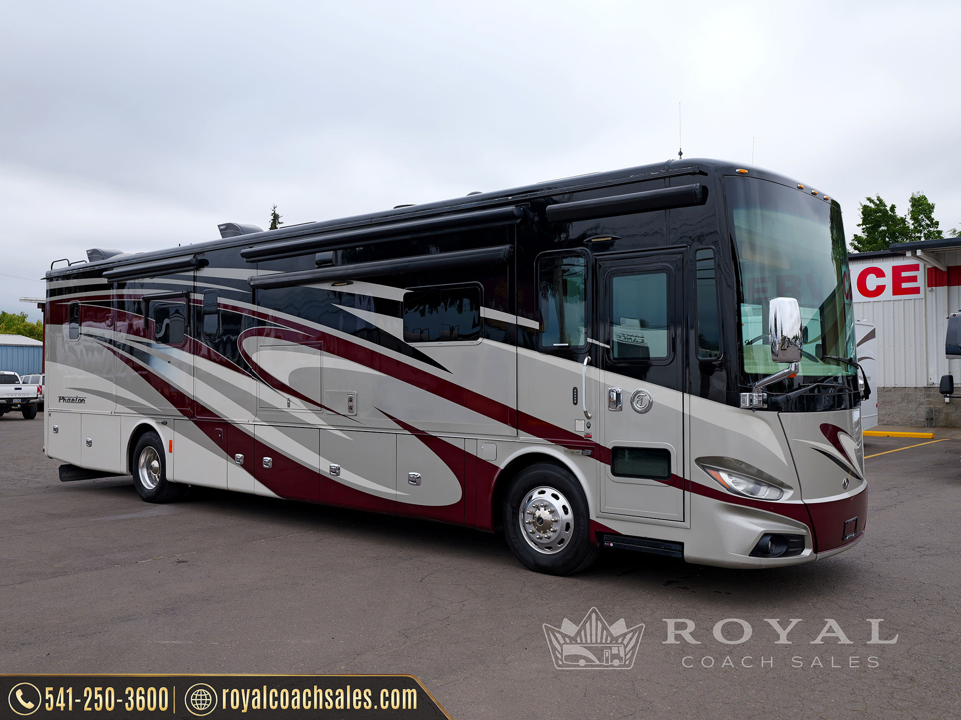 2018 Tiffin Motorhomes PHAETON 40 QBH in eugene OR