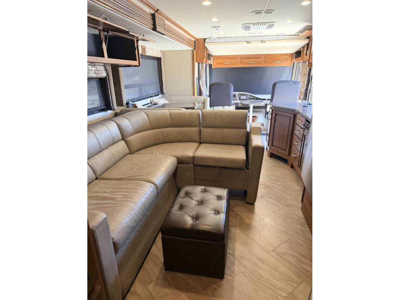 A photo of this 2017 Fleetwood STORM 34S