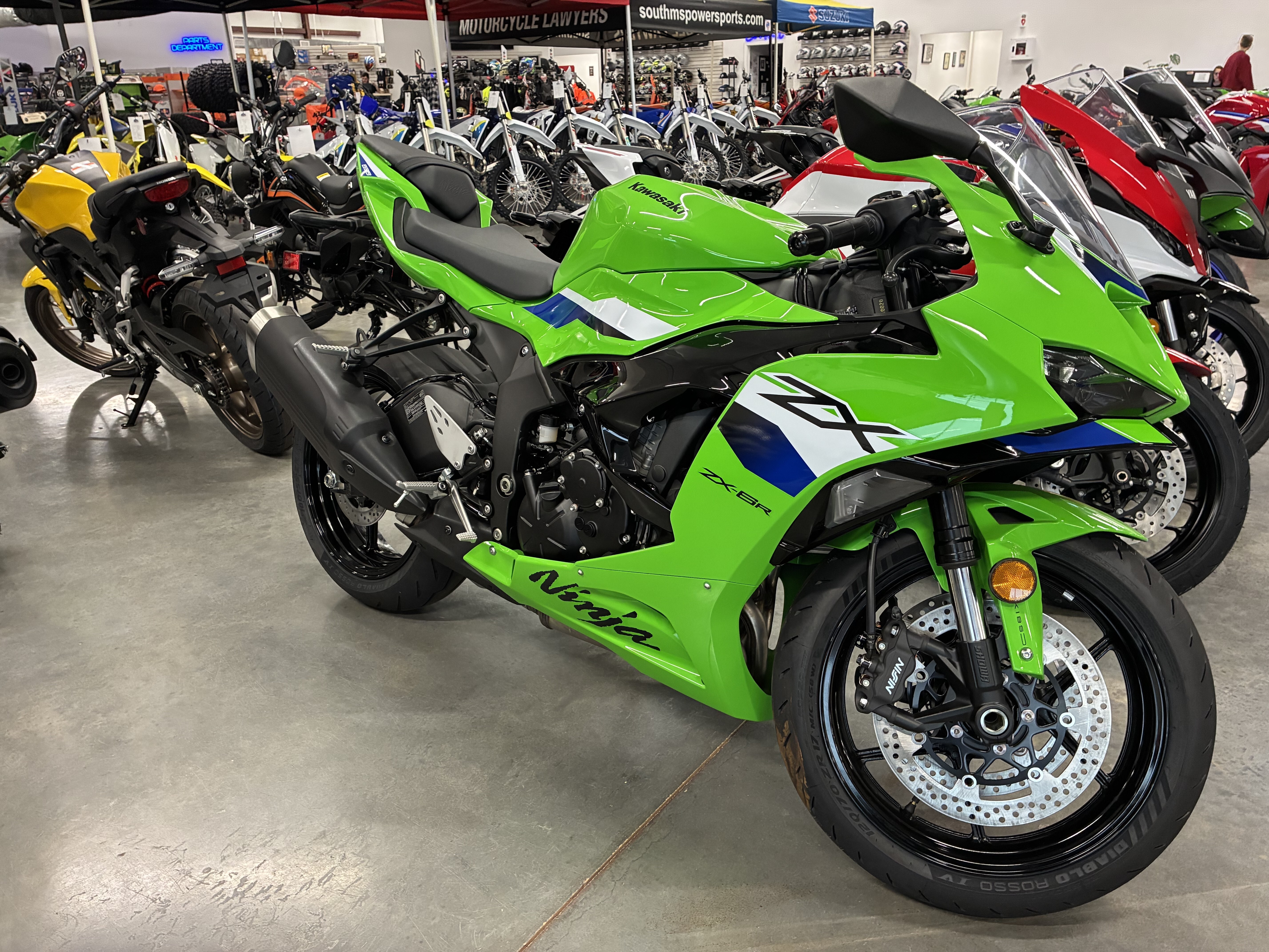 2026 Kawasaki Ninja® ZX™-6R ABS ABS in Gulfport, MS