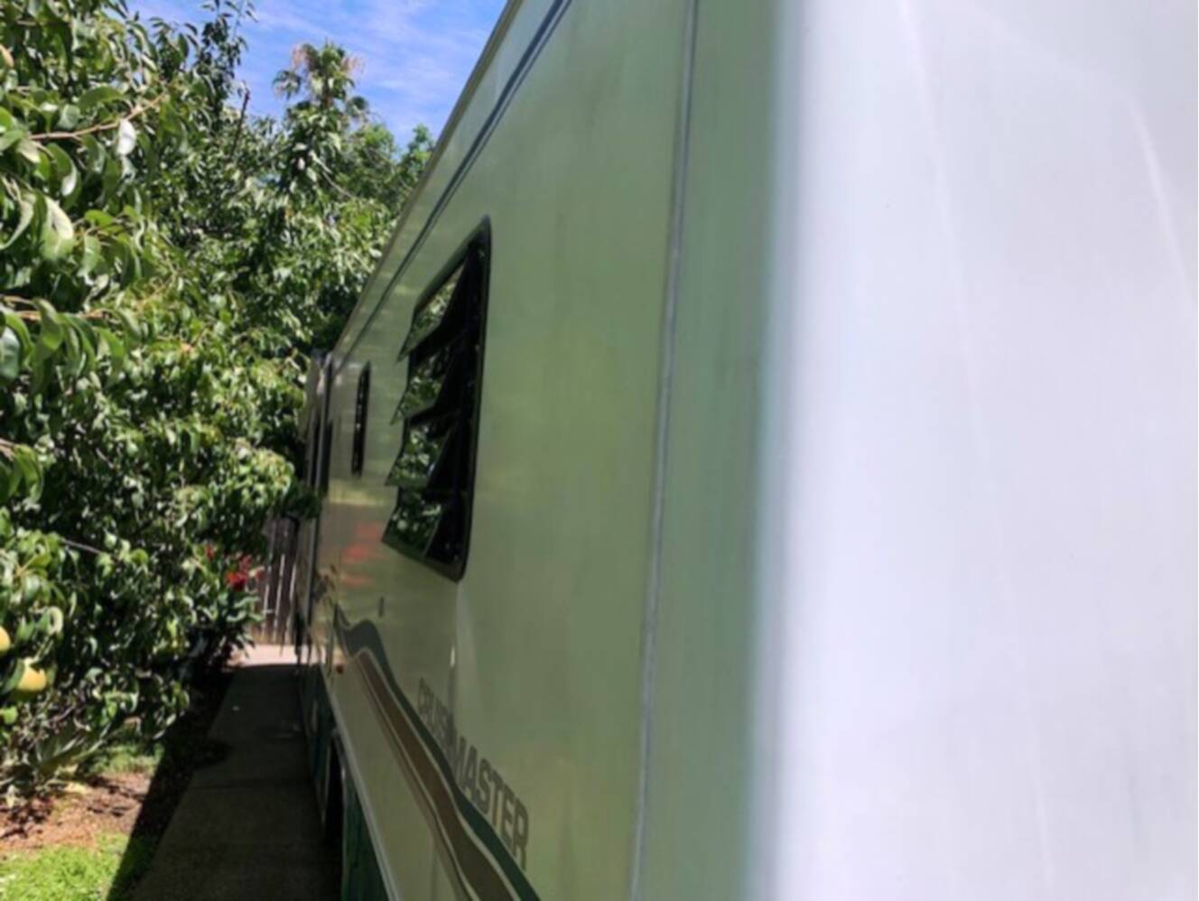 A photo of this 1996 Georgie Boy CRUISE MASTER 3190