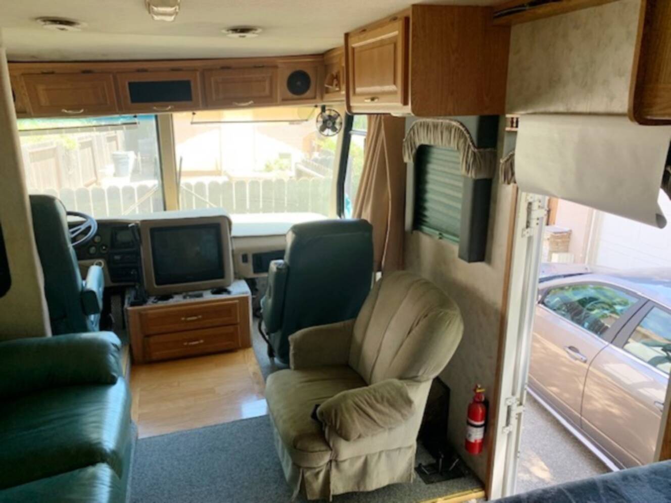 A photo of this 1996 Georgie Boy CRUISE MASTER 3190