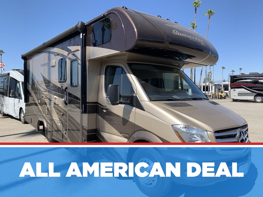 2017 Forest River Sunseeker MBS 2400W RV