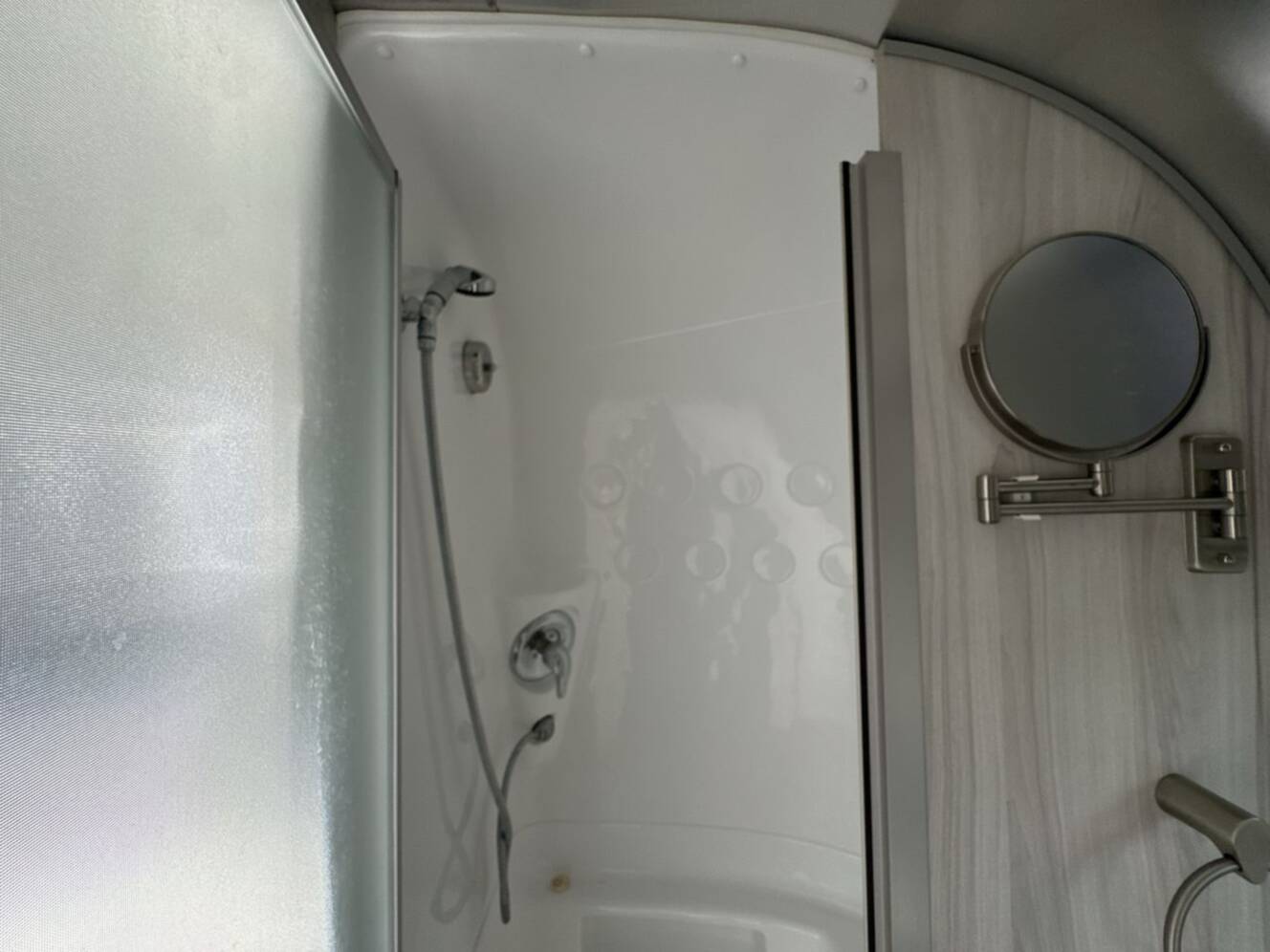 A photo of this 2022 Airstream International 23FB