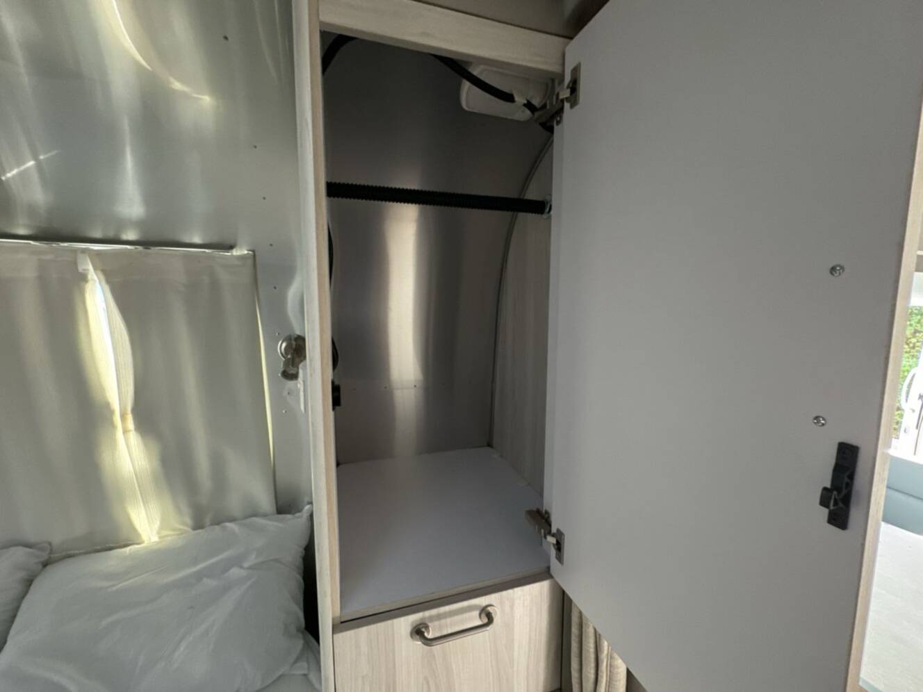 A photo of this 2022 Airstream International 23FB