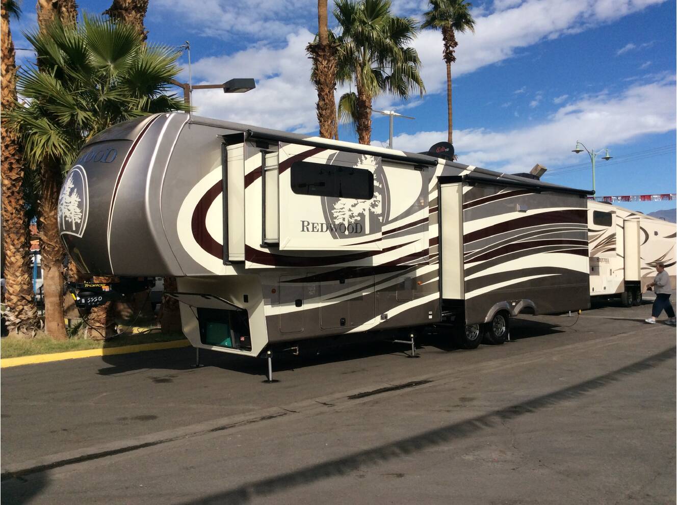 A photo of this 2015 Redwood REDWOOD 36RL