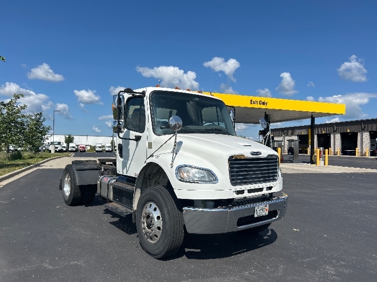 2019 FREIGHTLINER BUSINESS CLASS M2 106 in Madison, WI