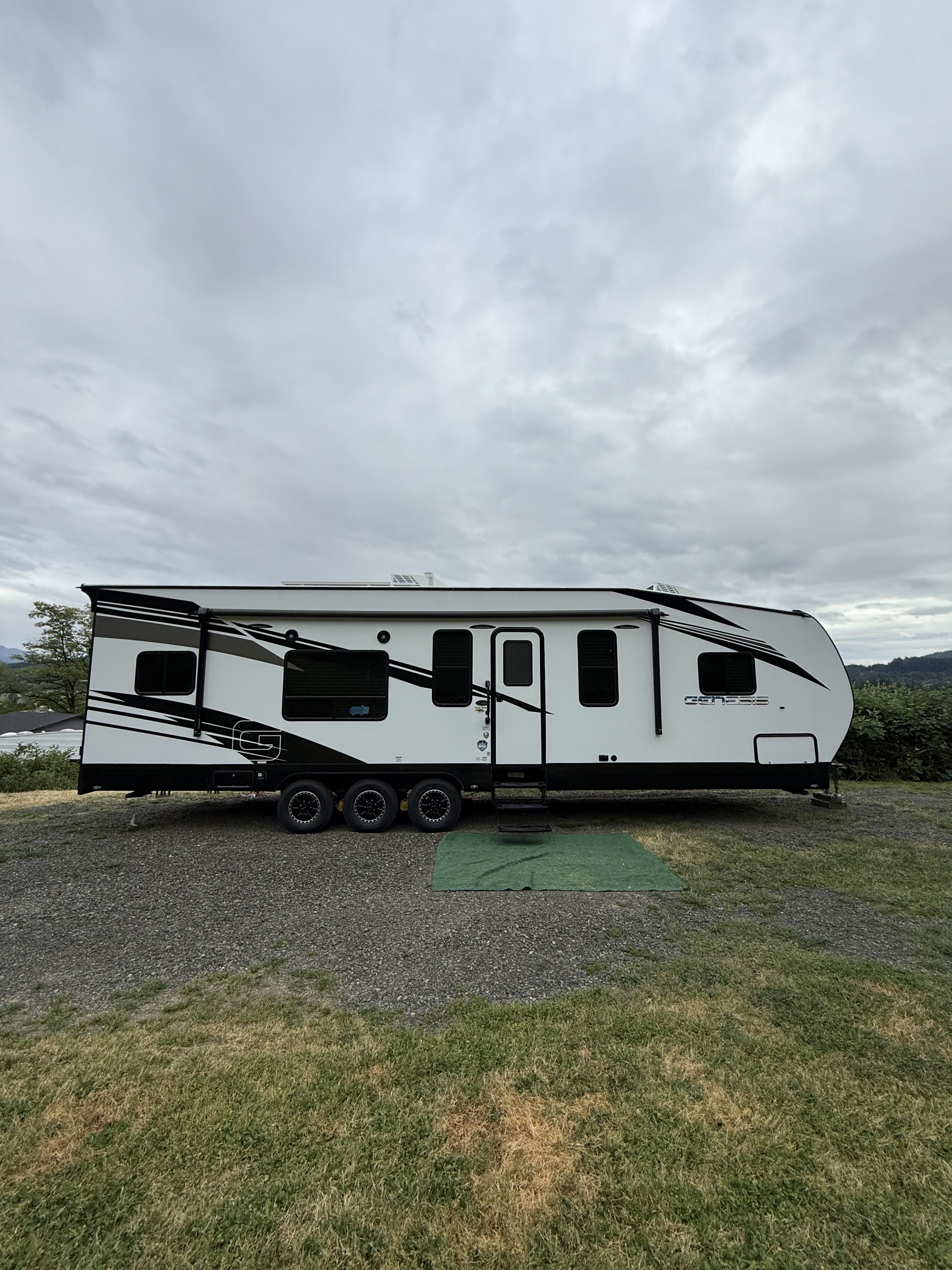 2025 Genesis Supreme Rv GENESIS G3215FSXL RV