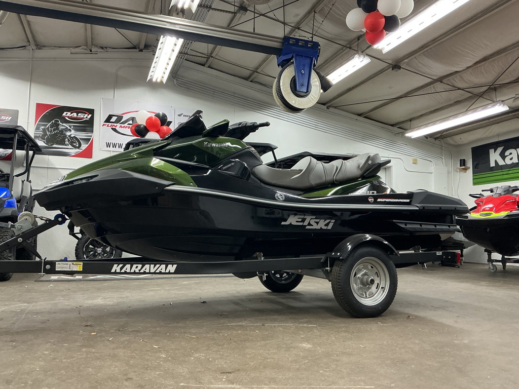 2025 Kawasaki Ultra 310LX LX LX in Canandaigua, NY
