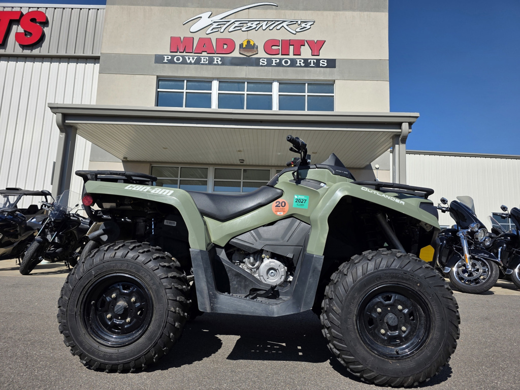 2017 Can-Am OUTLANDER 450 Recreation/Utility ATV