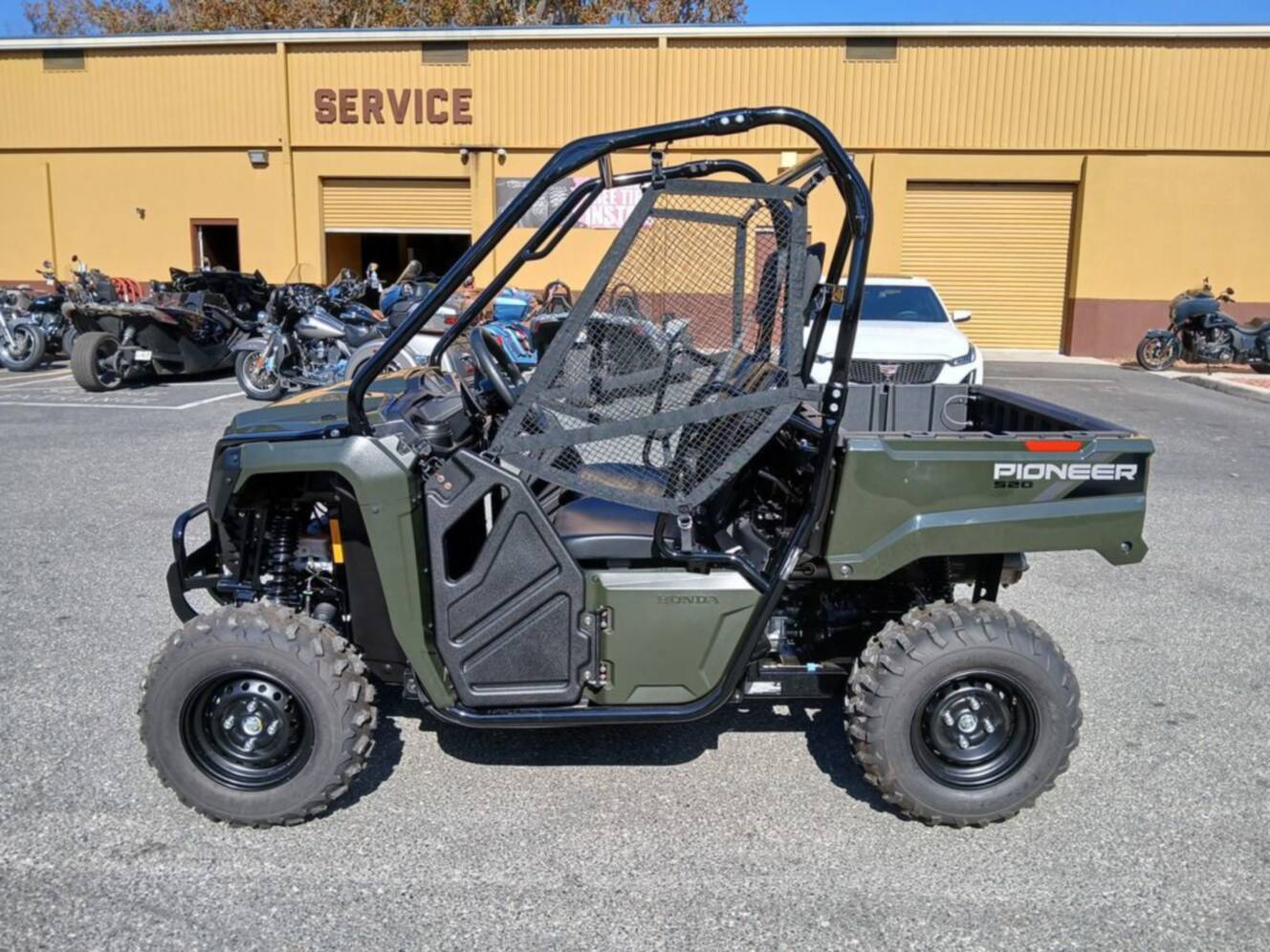 A photo of this 2026 Honda Pioneer 520
