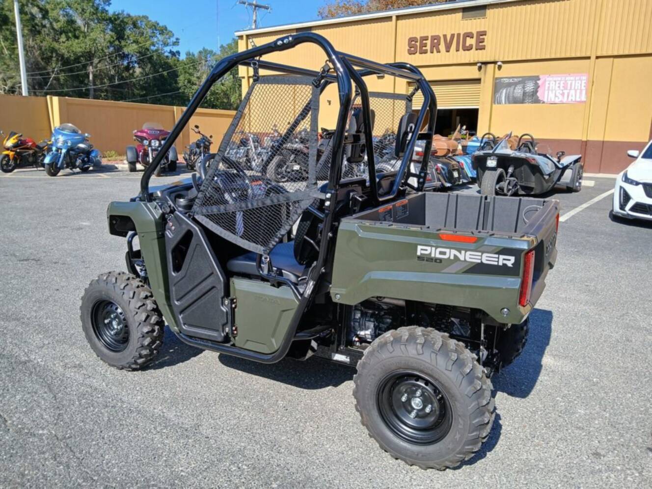 A photo of this 2026 Honda Pioneer 520