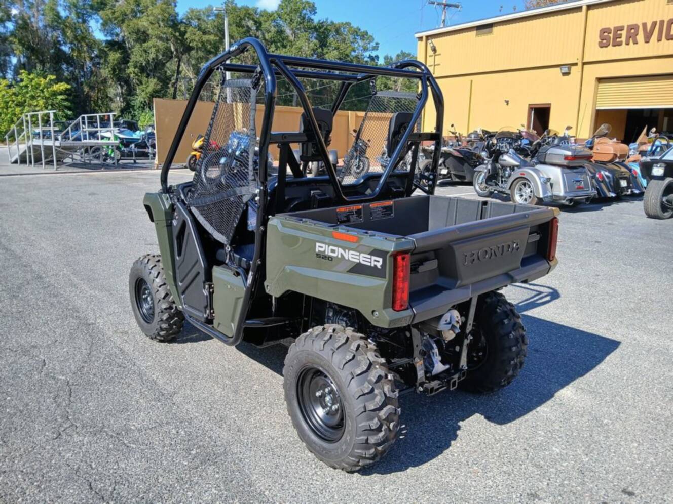 A photo of this 2026 Honda Pioneer 520