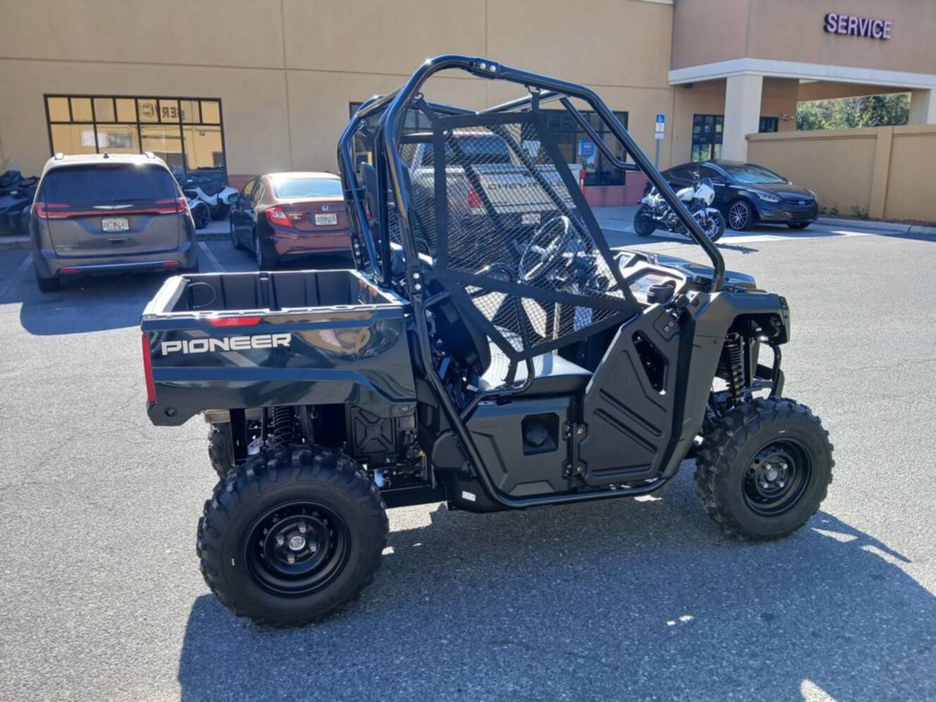 A photo of this 2026 Honda Pioneer 520
