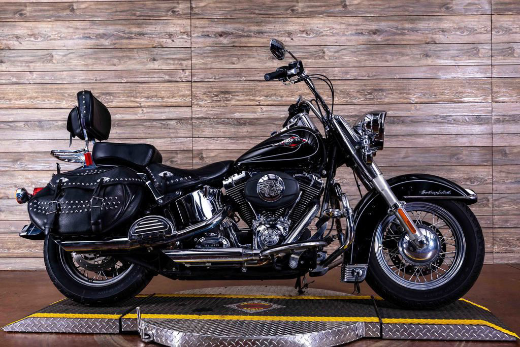 2011 Harley-Davidson FLSTC - Heritage Softail Classic FLSTC CLASSIC in Alton, IL