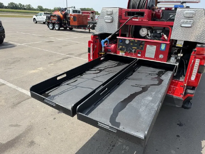 2024 FORD F350 SUPER DUTY 4X4 BRUSH FIRE