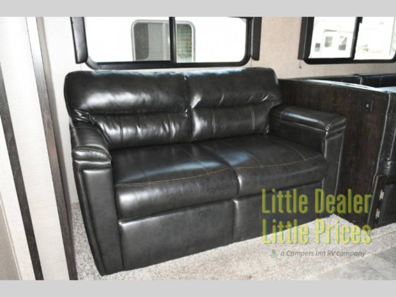 A photo of this 2019 Grand Design Imagine 2800BH