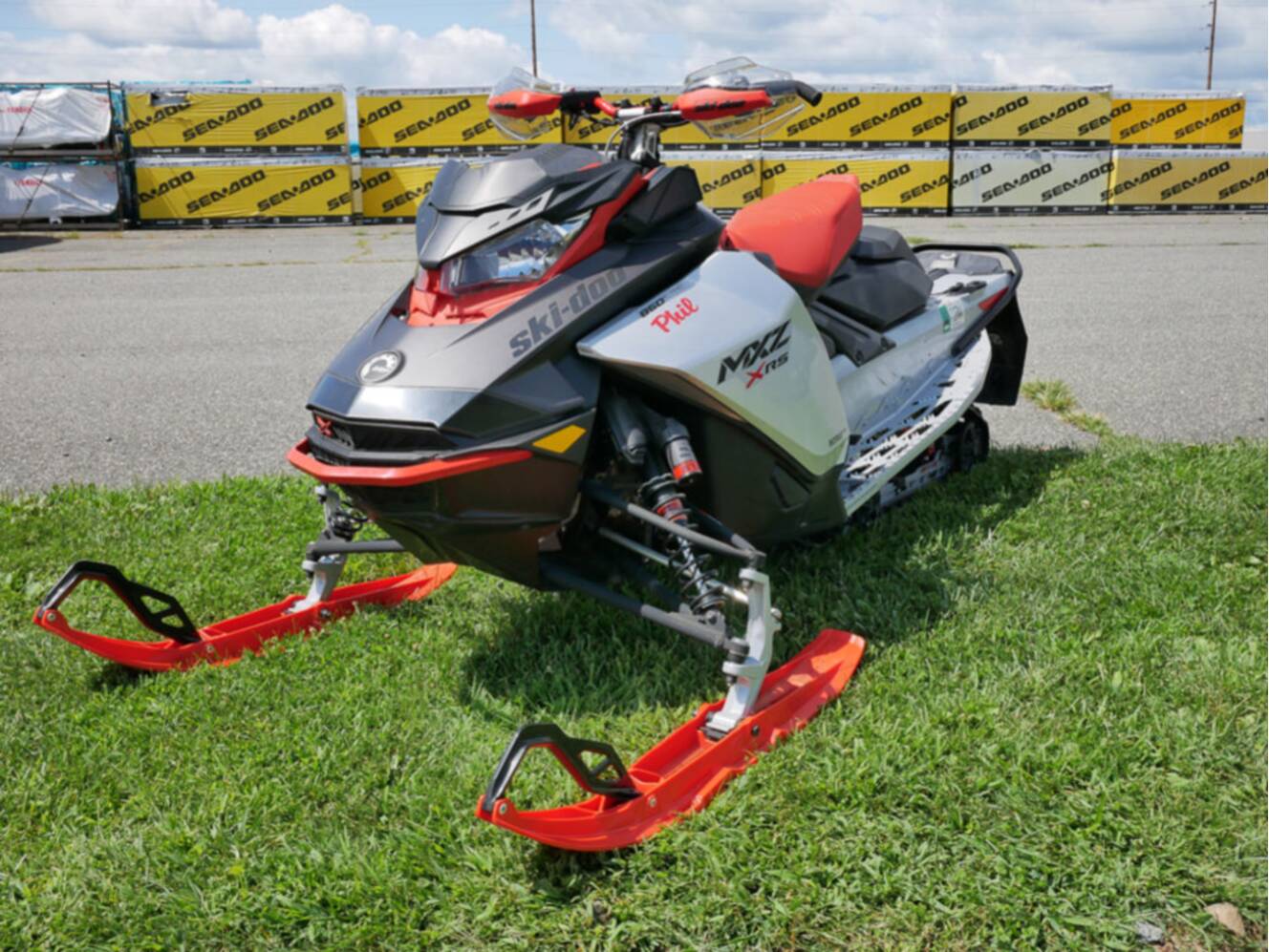 A photo of this 2022 Ski-Doo MXZ XRS