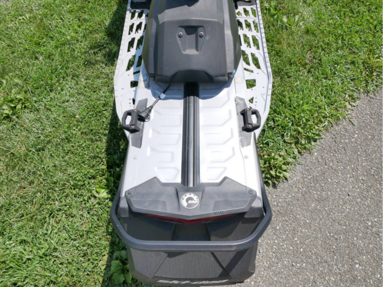 A photo of this 2022 Ski-Doo MXZ XRS