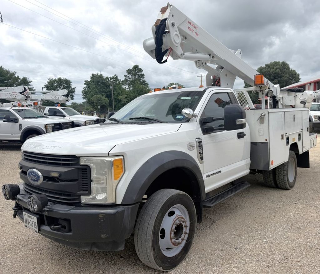 2017 ETI ETC37IH / Ford F550 4x2 - Bucket Truck in Lindale, TX