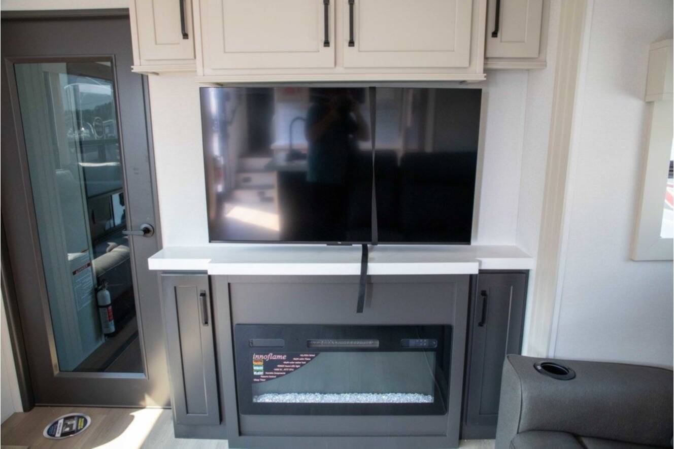 A photo of this 2026 Grand Design MOMENTUM 395MS