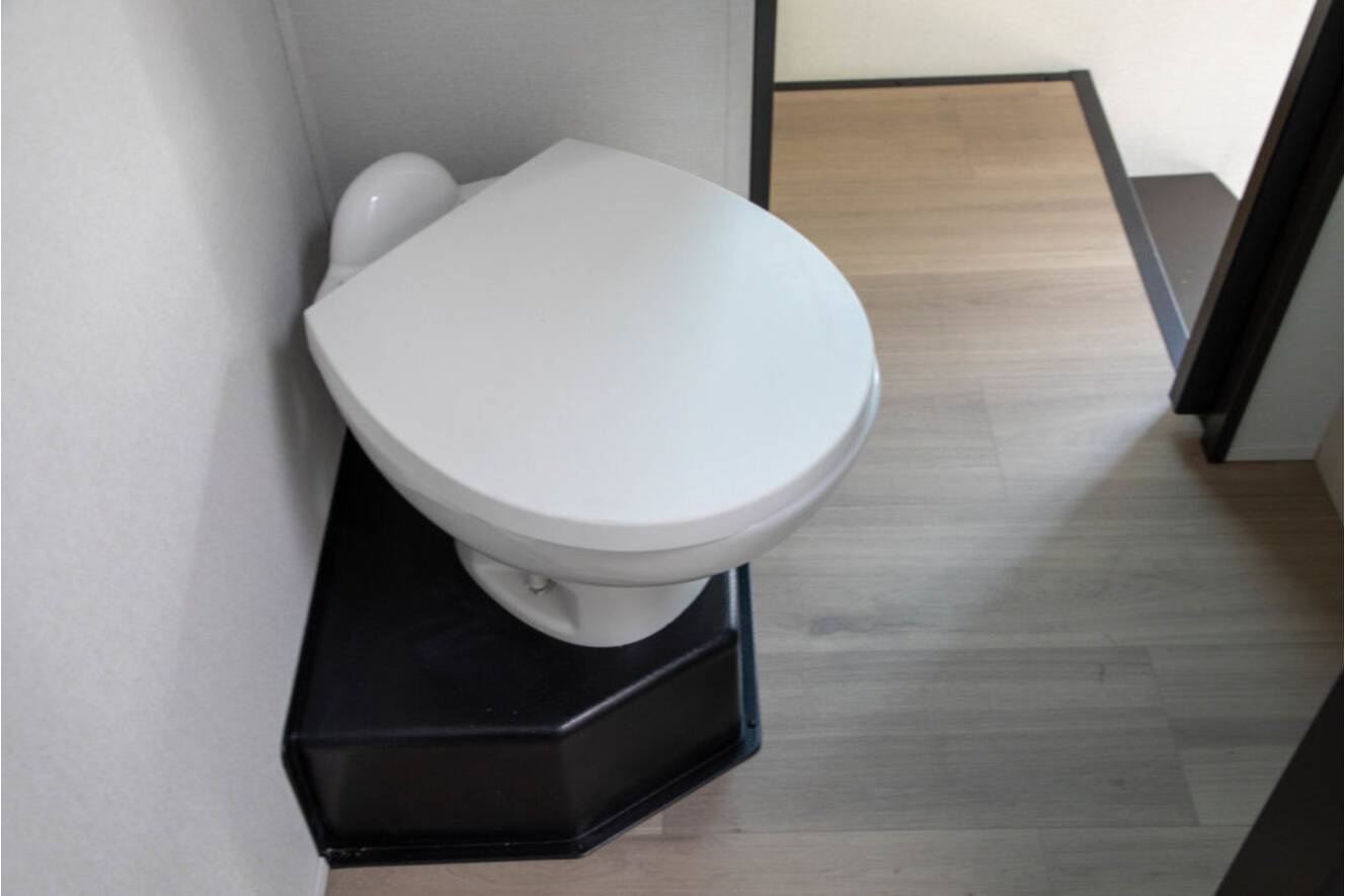 A photo of this 2026 Grand Design MOMENTUM 395MS