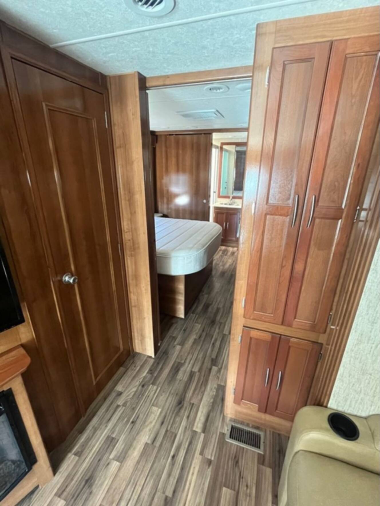 A photo of this 2018 Coachmen Mirada 35LS