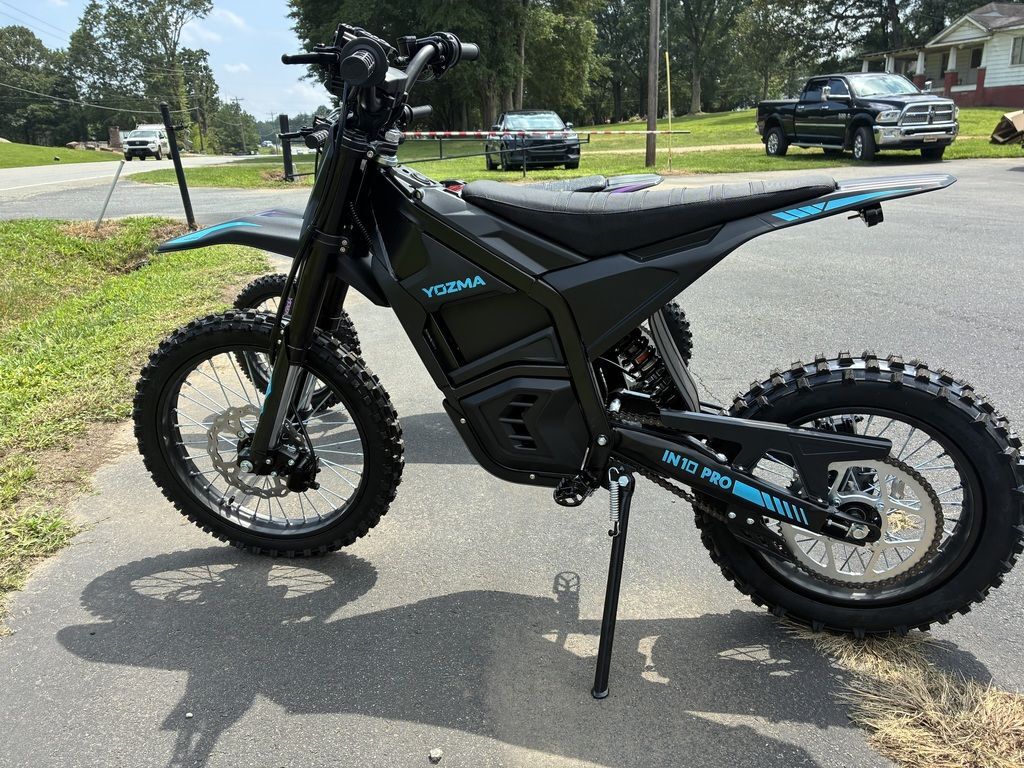 2026 Yozmasport® IN 10 PRO BLACK in Denver, NC