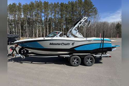 2016 Mastercraft X10 in three lakes WI