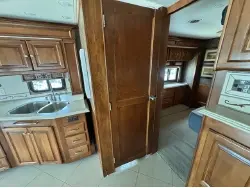 2013 Tiffin Phaeton 40QBH Freightliner XCR Chassis