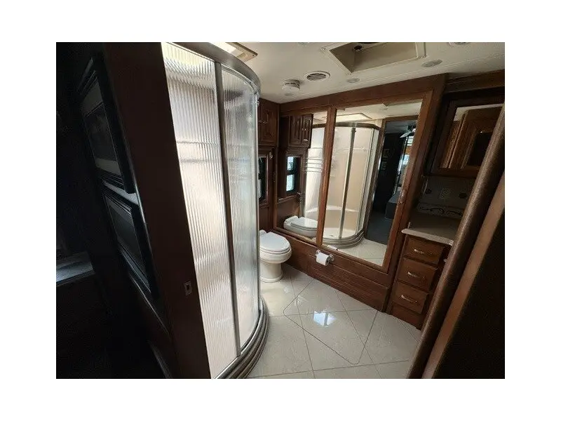 2013 Tiffin Phaeton 40QBH Freightliner XCR Chassis
