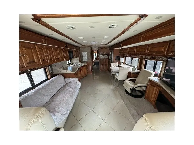 2013 Tiffin Phaeton 40QBH Freightliner XCR Chassis