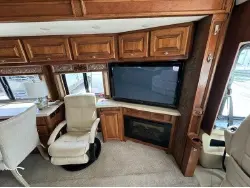 2013 Tiffin Phaeton 40QBH Freightliner XCR Chassis