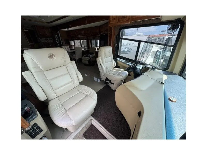 2013 Tiffin Phaeton 40QBH Freightliner XCR Chassis